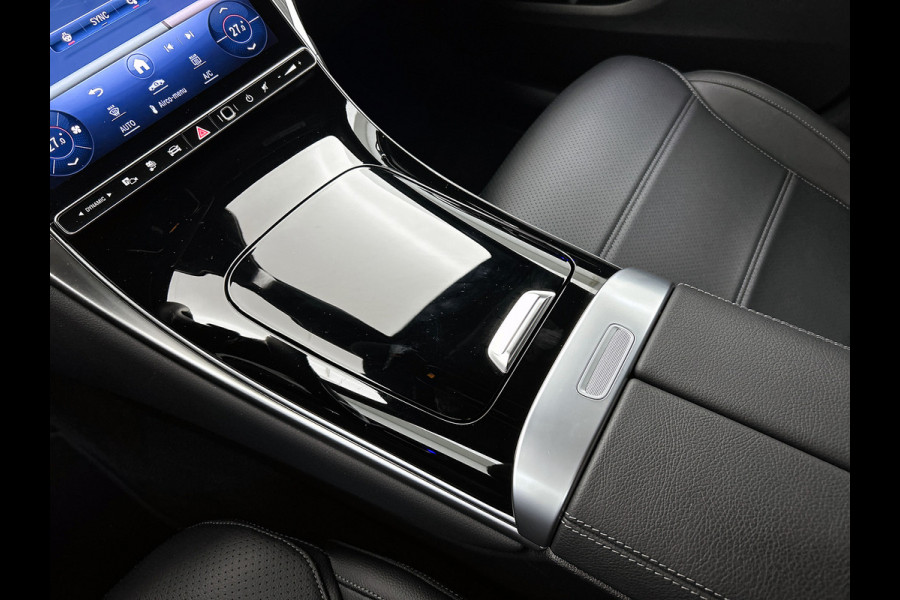 Mercedes-Benz GLC Coupé 300 e 4MATIC Plug-In Hybride Trekhaak | Alarm Klasse 3 | Rijassistentiepakket plus | Stuur en Stoelverwarming | Parkeerpakket met 360°-camera | Distronic. Inclusief 24 maanden MB Certified garantie voor Europa.