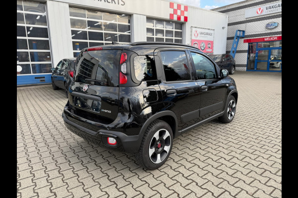 Fiat Panda 1.0 Hybrid Cross (BOVAG/RIJKLAARPRIJS)