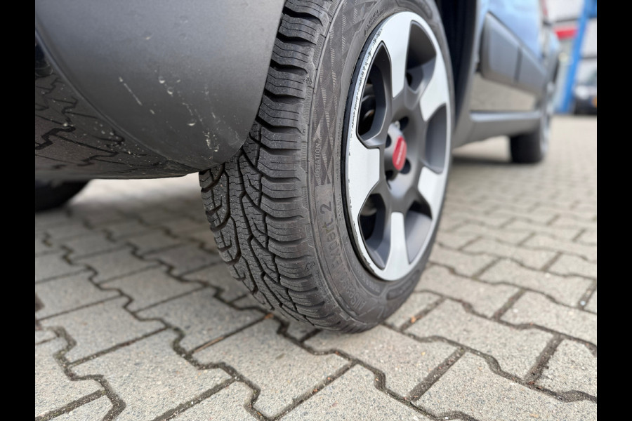 Fiat Panda 1.0 Hybrid Cross (BOVAG/RIJKLAARPRIJS)