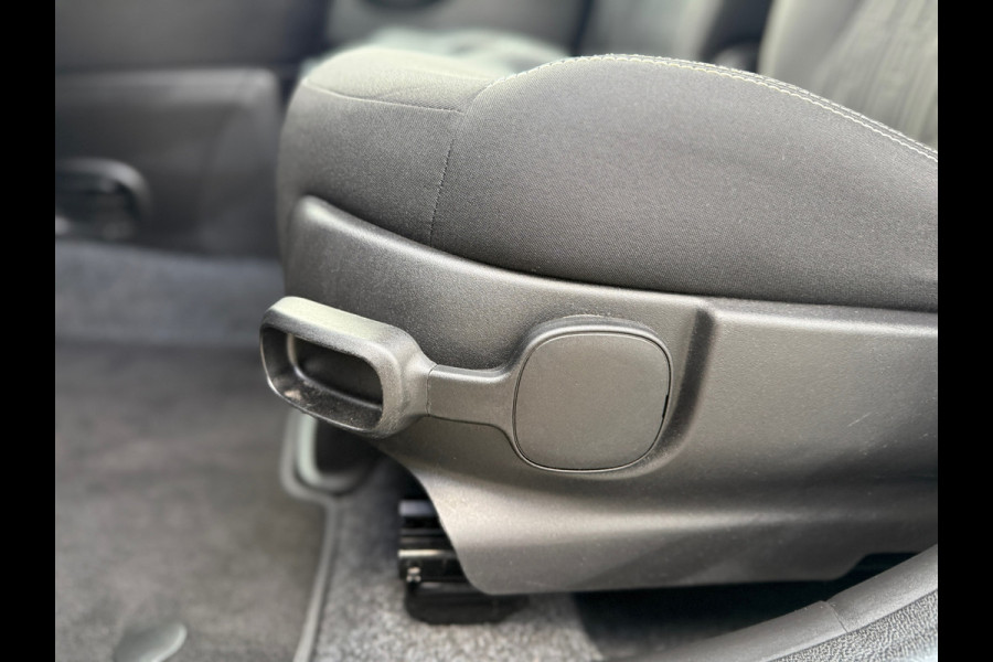 Fiat Panda 1.0 Hybrid Cross (BOVAG/RIJKLAARPRIJS)