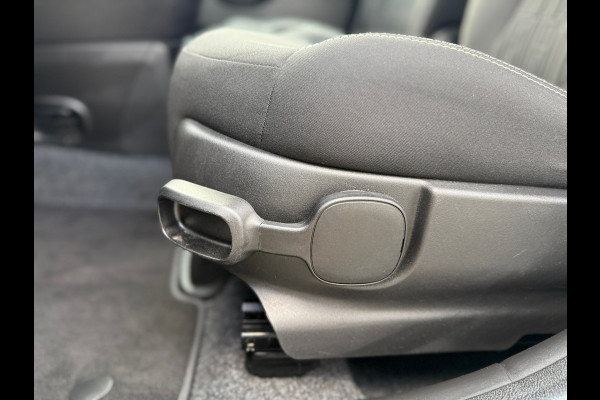 Fiat Panda 1.0 Hybrid Cross (BOVAG/RIJKLAARPRIJS)