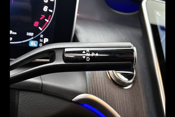 Mercedes-Benz GLC 300 e 4MATIC AMG Plug-In Hybride AMG Line | Night Pakket | Trekhaak | Offroad-Techniek Pakket | Distronic. Inclusief 24 maanden MB Certified garantie voor Europa.