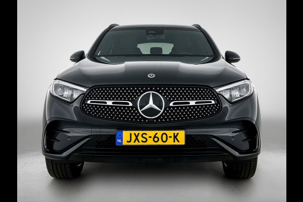Mercedes-Benz GLC 300 e 4MATIC AMG Plug-In Hybride AMG Line | Night Pakket | Trekhaak | Offroad-Techniek Pakket | Distronic. Inclusief 24 maanden MB Certified garantie voor Europa.