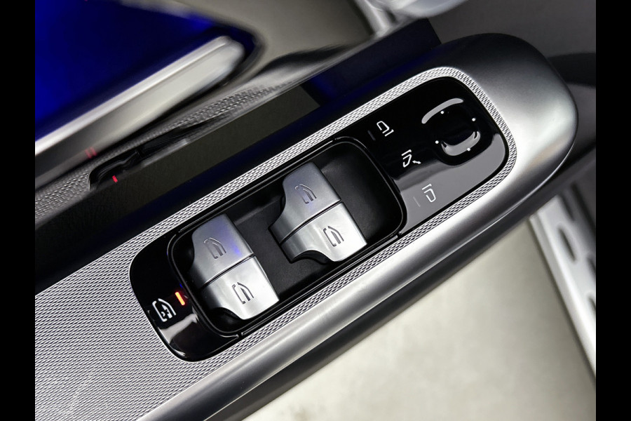 Mercedes-Benz GLC 300 e 4MATIC AMG Plug-In Hybride AMG Line | Night Pakket | Trekhaak | Offroad-Techniek Pakket | Distronic. Inclusief 24 maanden MB Certified garantie voor Europa.