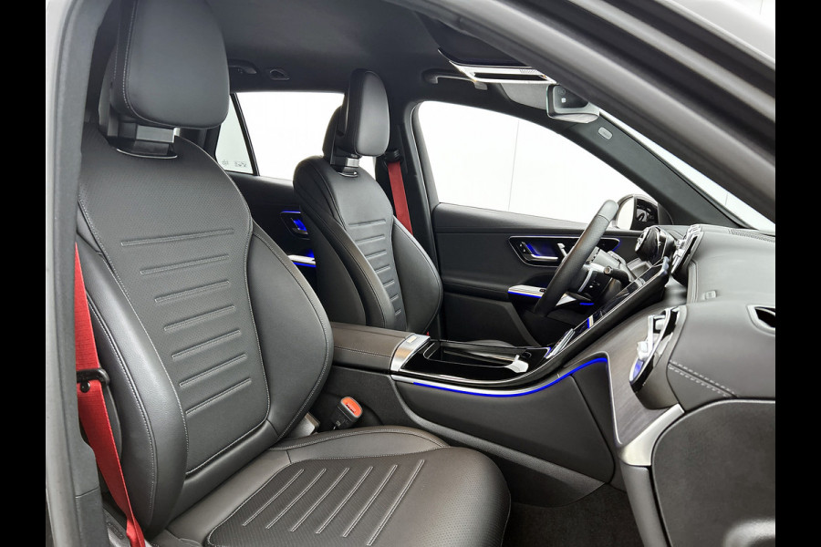 Mercedes-Benz GLC 300 e 4MATIC AMG Plug-In Hybride AMG Line | Night Pakket | Trekhaak | Offroad-Techniek Pakket | Distronic. Inclusief 24 maanden MB Certified garantie voor Europa.