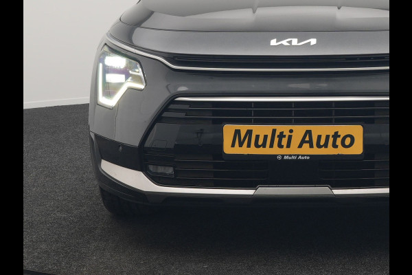 Kia Niro 1.6 GDi ExecutiveLine Plug In Hybrid 182pk Dealer O.H. PHEV | Adaptive Cruise | Head Up | Lederen Sportstoelen Memory & Ventilatie | Harman / Kardon | Camera | Stoelen & Stuur Verwarmd | Apple Carplay | Keyless | Blis | Navigatie | DAB |