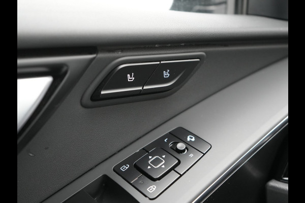 Kia Niro 1.6 GDi ExecutiveLine Plug In Hybrid 182pk Dealer O.H. PHEV | Adaptive Cruise | Head Up | Lederen Sportstoelen Memory & Ventilatie | Harman / Kardon | Camera | Stoelen & Stuur Verwarmd | Apple Carplay | Keyless | Blis | Navigatie | DAB |