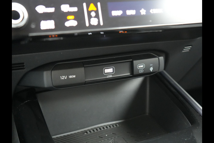 Kia Niro 1.6 GDi ExecutiveLine Plug In Hybrid 182pk Dealer O.H. PHEV | Adaptive Cruise | Head Up | Lederen Sportstoelen Memory & Ventilatie | Harman / Kardon | Camera | Stoelen & Stuur Verwarmd | Apple Carplay | Keyless | Blis | Navigatie | DAB |
