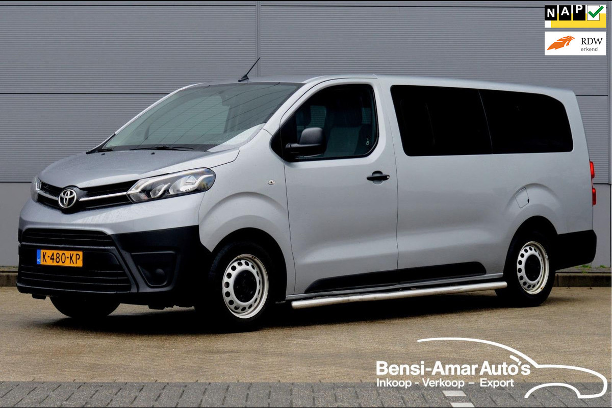 Toyota Proace Shuttle 1.5 D-4D Navigator Long