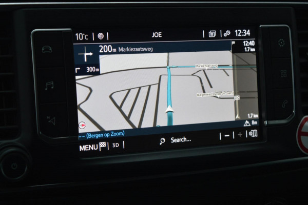 Toyota Proace Shuttle 1.5 D-4D Navigator Long