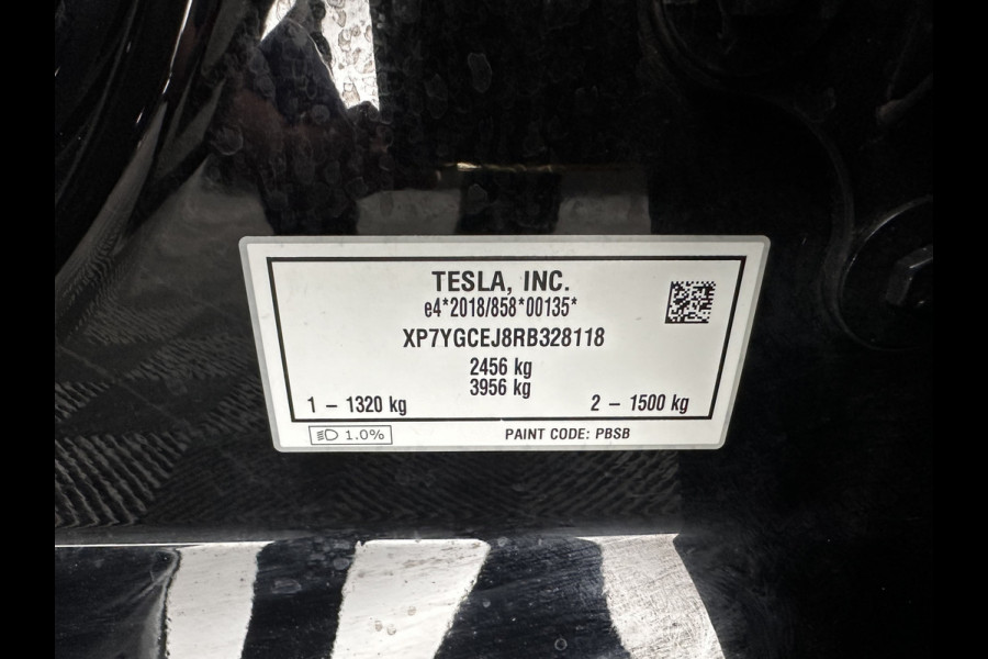 Tesla Model Y RWD 58 kWh [ 3-Fase-11kW ] {SOH-93%} (INCL-BTW) Aut. *HEATPUMP | PANO | LEATHER | AUTO-PILOT | NAVI-FULLMAP | MATRIX-LED | KEYLESS | CAMERA | DAB+ | HEATED-COMFORTSEATS | PRIVACYGLASS | TOPVIEW | 19''ALU*