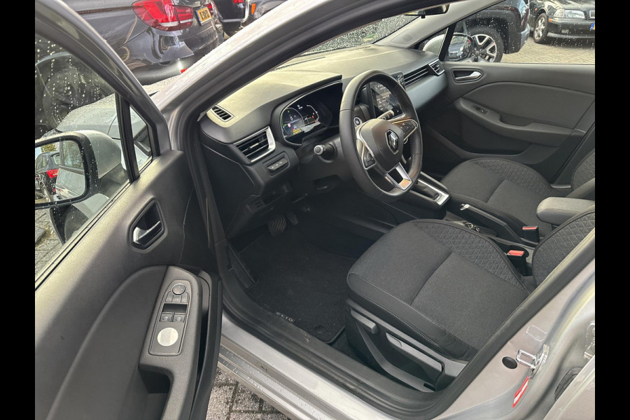 Renault Clio 1.6 E-Tech Hybrid 140 Business Zen 1eEig|LED|CarPlay|Keyless|Stoelverwarming