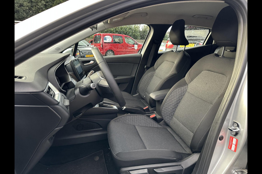 Renault Clio 1.6 E-Tech Hybrid 140 Business Zen 1eEig|LED|CarPlay|Keyless|Stoelverwarming