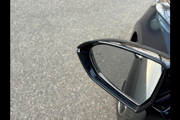 MG Mg4 electric Luxury 64 kWh |LONG RANGE|  11.000KM! | 7 JAAR GARANTIE BIJ MG| SUPER COMPLETE AUTO| RONDOMZICHT CAMERA| STOEL+ STUUR VERWARMING| DODE HOEK