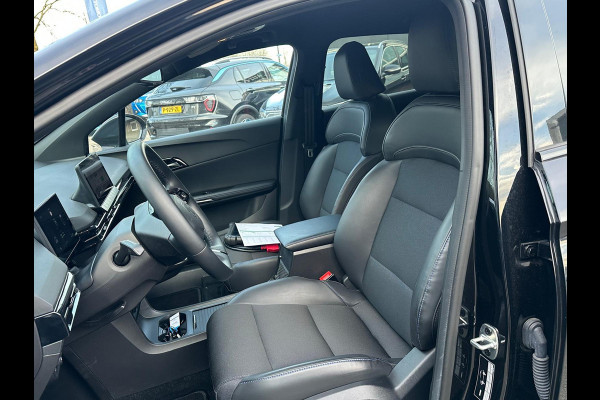 MG Mg4 electric Luxury 64 kWh | 20.000KM! | 7 JAAR GARANTIE BIJ MG| SUPER COMPLETE AUTO| RONDOMZICHT CAMERA| STOEL+ STUUR VERWARMING| DODE HOEK