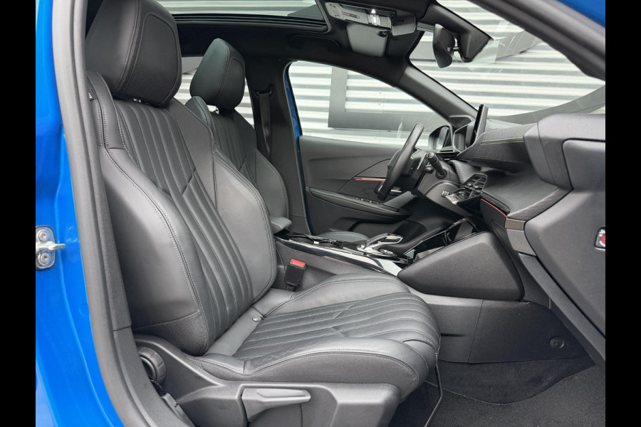 Peugeot 208 1.2 PureTech GT-Line Navi|Pano|Leder|Camera|Carplay|Cruise|D-riem v.v. in 2024|Clima|N.A.P|Stoelverwarming|Nieuwe APK bij Aflevering|2e Eigenaar