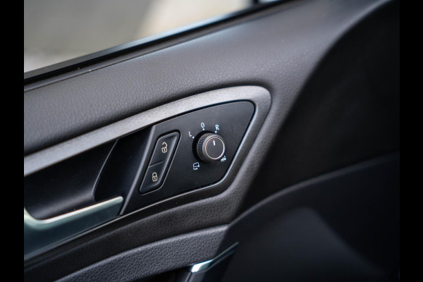 Volkswagen Golf 1.4 TSI GTE 204PK / Pano / ACC / Carplay / Virtual cockpit / Stoelverwarming