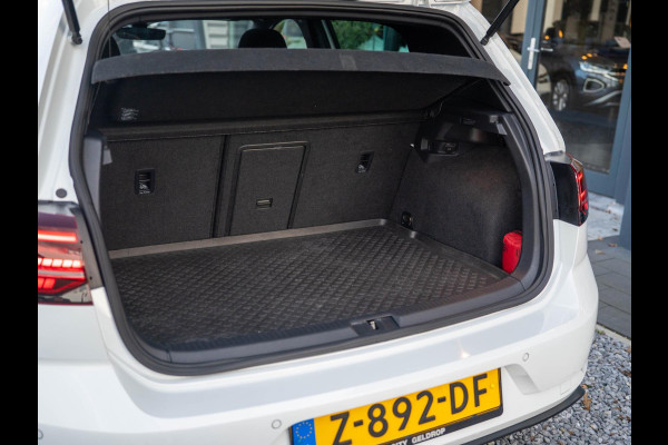 Volkswagen Golf 1.4 TSI GTE 204PK / Pano / ACC / Carplay / Virtual cockpit / Stoelverwarming