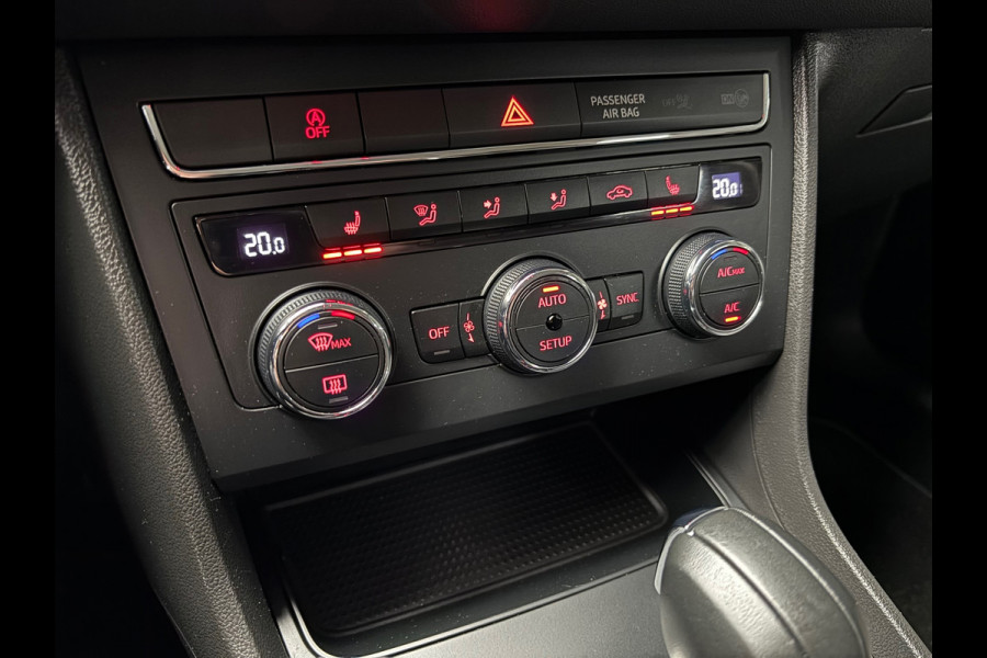 Seat Leon ST 1.5 TGI Style Ultimate Edition / Stoelverwarming
