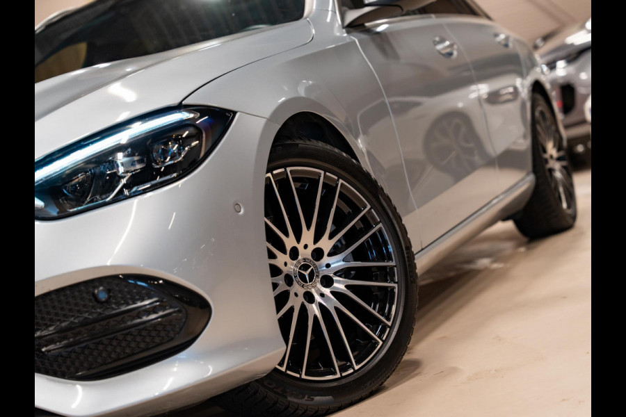 Mercedes-Benz C-Klasse Estate 180 Business Line, Pano, Apple Carplay, Ambiënte Light, Private Glas, Cam, PDC, 18"Velg, Onderhoud