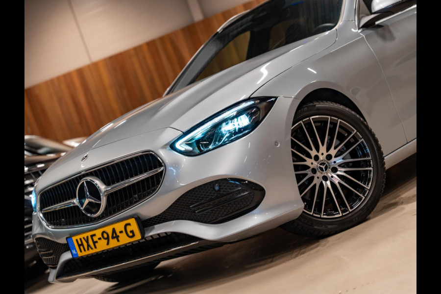 Mercedes-Benz C-Klasse Estate 180 Business Line, Pano, Apple Carplay, Ambiënte Light, Private Glas, Cam, PDC, 18"Velg, Onderhoud