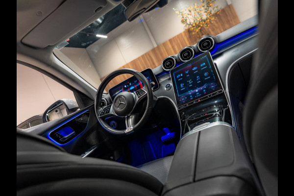 Mercedes-Benz C-Klasse Estate 180 Business Line, Pano, Apple Carplay, Ambiënte Light, Private Glas, Cam, PDC, 18"Velg, Onderhoud