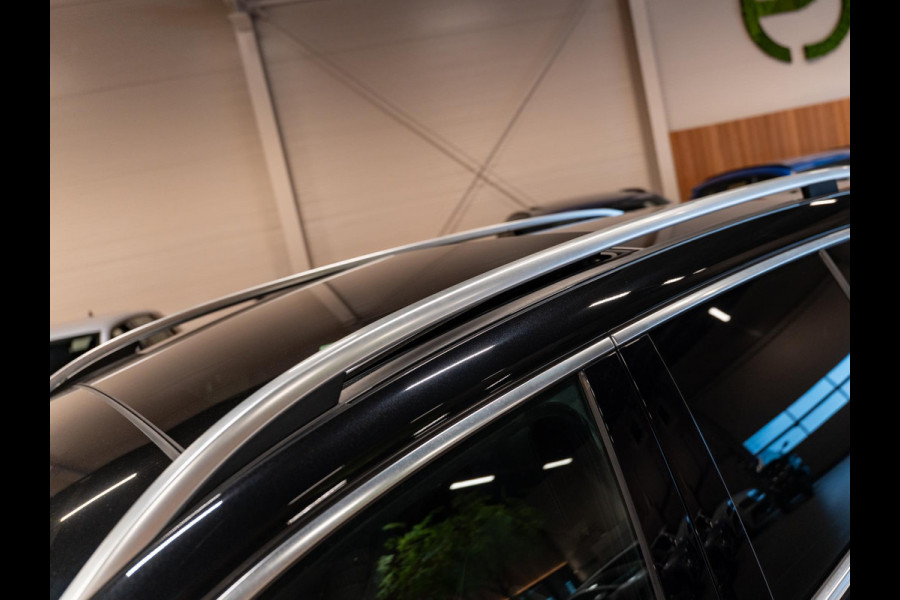 Mercedes-Benz Glb 200 Premium Plus, Pano, Widescreen, Ambiënte Light, 360 Cam, Voll Led, Cruise, Multistuur, Voll Onderhoud