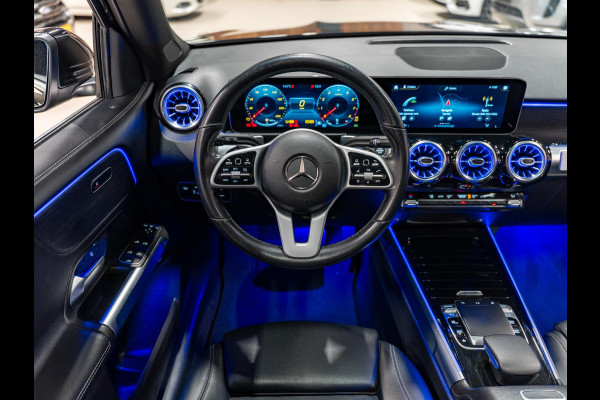 Mercedes-Benz Glb 200 Premium Plus, Pano, Widescreen, Ambiënte Light, 360 Cam, Voll Led, Cruise, Multistuur, Voll Onderhoud