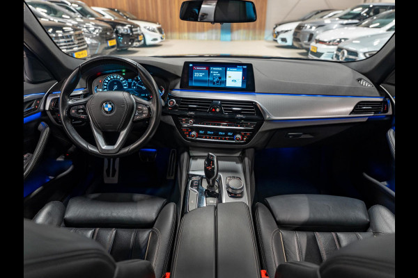 BMW 5 Serie Touring 520i High Executive M Pakket, Pano, Virtual Cockpit, Leder, 19"M Sport Velgen, Prive Glas, Volledig Onderhoud