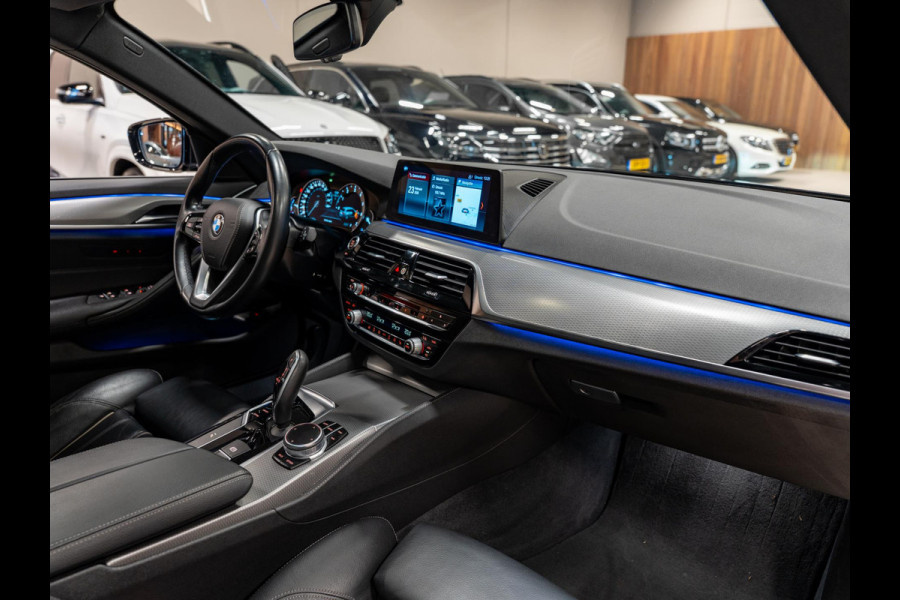 BMW 5 Serie Touring 520i High Executive M Pakket, Pano, Virtual Cockpit, Leder, 19"M Sport Velgen, Prive Glas, Volledig Onderhoud
