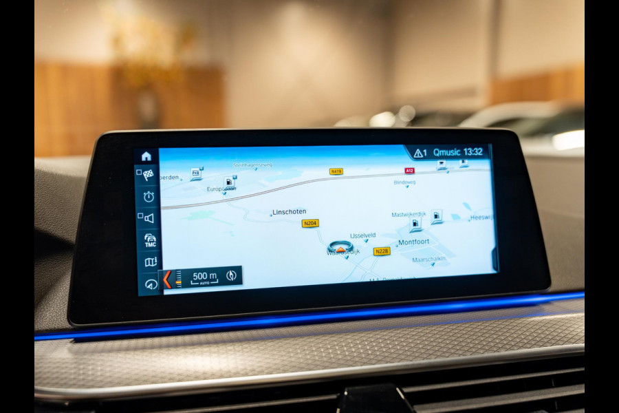 BMW 5 Serie Touring 520i High Executive M Pakket, Pano, Virtual Cockpit, Leder, 19"M Sport Velgen, Prive Glas, Volledig Onderhoud