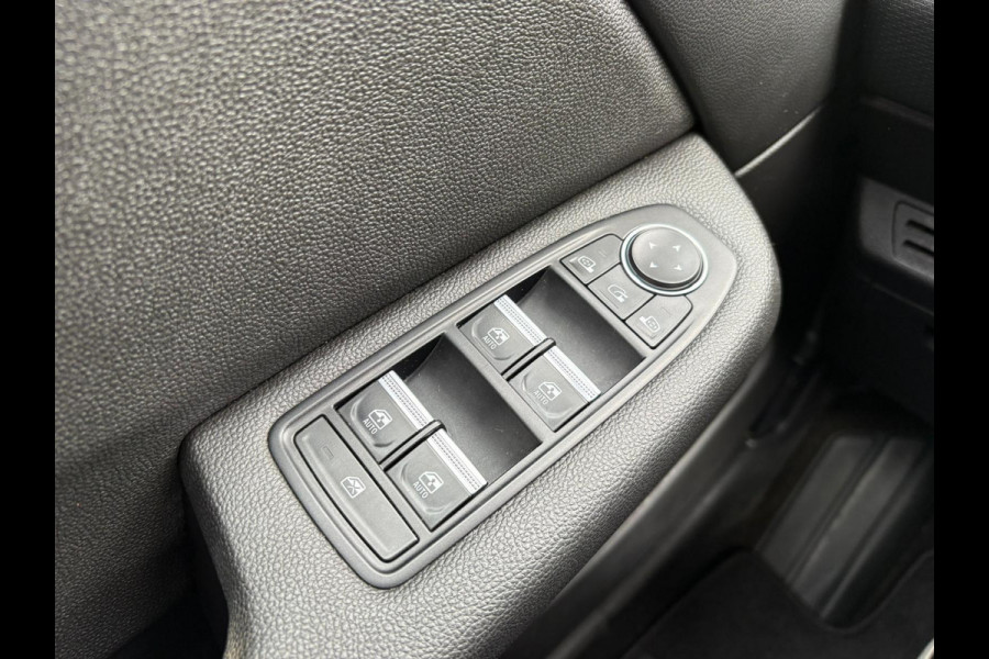 Renault Clio 1.0 TCe Intens GROOT SCHERM NAVI STUUR-VERWARMING LEER,AUTOMAAR,GARANTIE