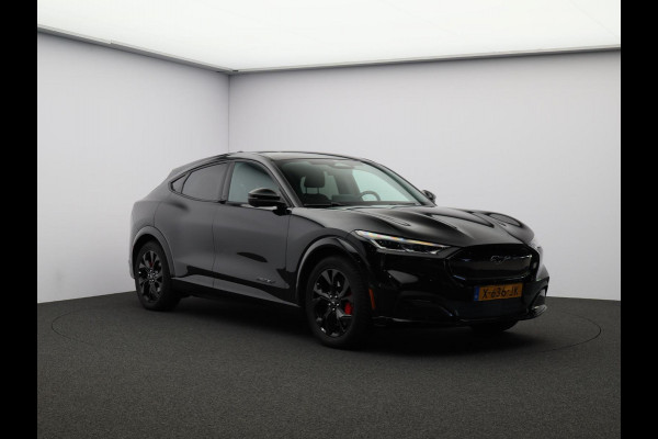 Ford Mustang Mach-E Extended Premium RWD 98 kWh | Bang&Olufsen | Elektrische achterklep | 19 inch