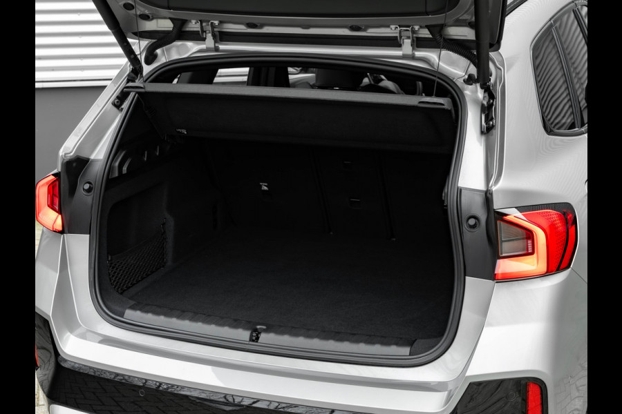 BMW X1 xDrive25e M-Sport - Trekhaak - Camera - Comfort Access