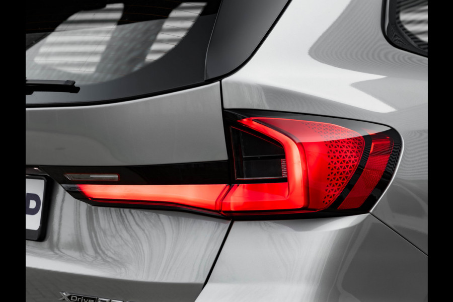 BMW X1 xDrive25e M-Sport - Trekhaak - Camera - Comfort Access