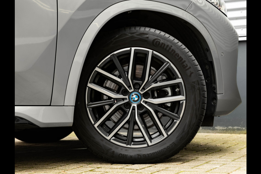 BMW X1 xDrive25e M-Sport - Trekhaak - Camera - Comfort Access