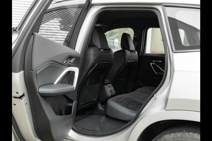 BMW X1 xDrive25e M-Sport - Trekhaak - Camera - Comfort Access