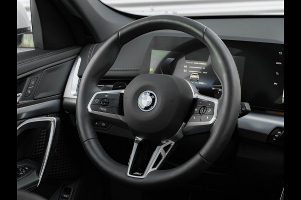 BMW X1 xDrive25e M-Sport - Pano - 19 inch - Camera - Comfort Access