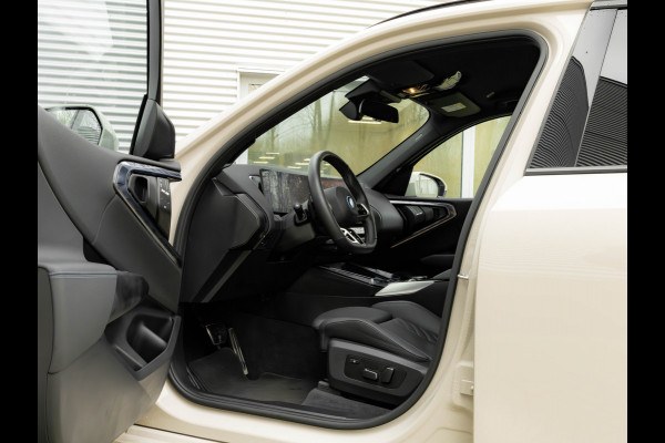 BMW X3 30e xDrive M-Sport - Trekhaak - ACC - Verwarmd Stuurwiel