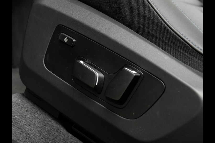 BMW X3 30e xDrive M-Sport - ACC - Stuurwiel Verwarmd - Memoryzetel