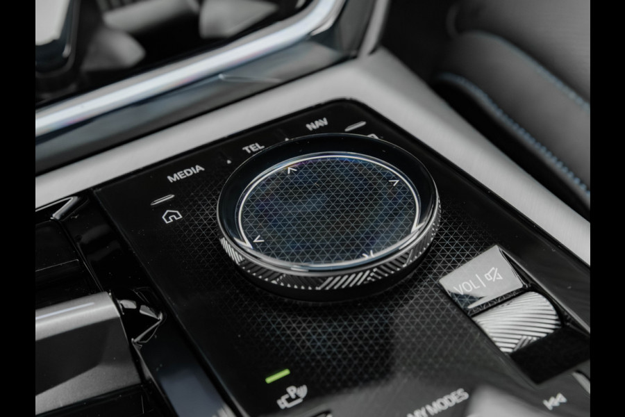 BMW X3 30e xDrive M-Sport - ACC - Stuurwiel Verwarmd - Memoryzetel