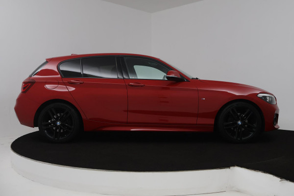 BMW 1-serie 118i Corporate Lease Executive (STOELVERWARMING, DIGITALE COCKPIT, CRUISE CONTROL, AUTOMAAT, DEALER ONDERHOUDEN)