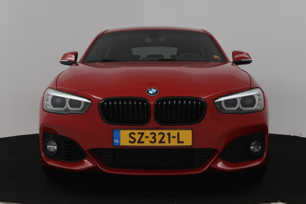 BMW 1-serie 118i Corporate Lease Executive (STOELVERWARMING, DIGITALE COCKPIT, CRUISE CONTROL, AUTOMAAT, DEALER ONDERHOUDEN)