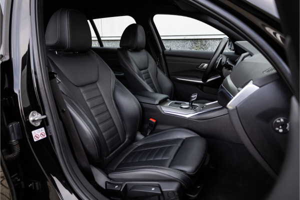 BMW 3 Serie Touring 320i M Sport High Ex Camera / HiFi / Trekhaak / 19inch /
