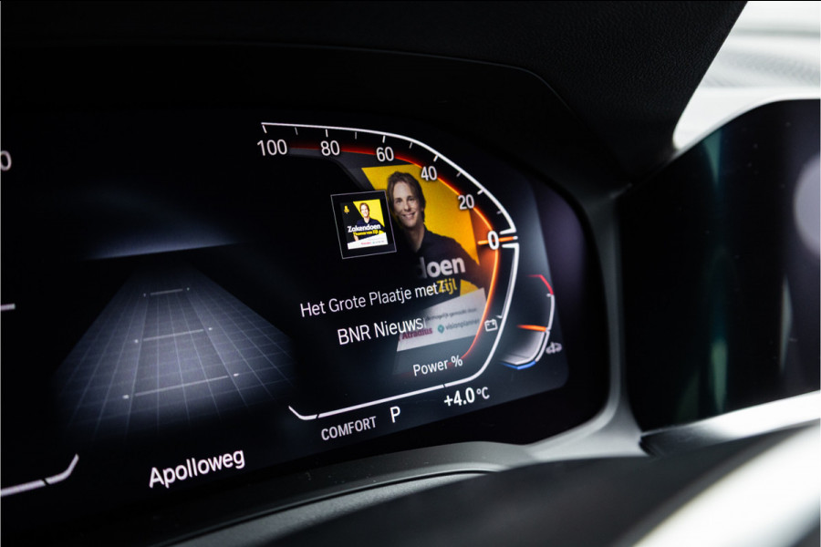 BMW 3 Serie Touring 320i M Sport High Ex Camera / HiFi / Trekhaak / 19inch /