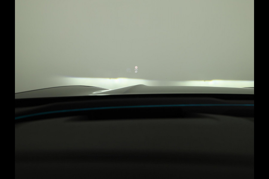 CUPRA Terramar 1.5 TSI e-Hybrid Business 204pk | Navigatie | Parkeercamera | Elektrisch verstelbare voorstoelen met geheugen |