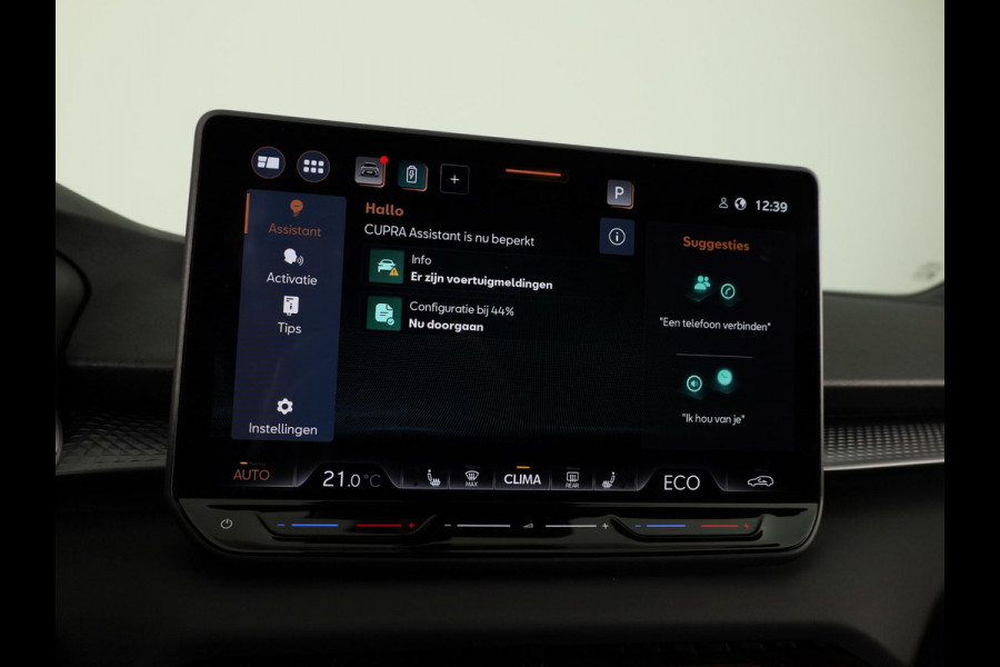 CUPRA Terramar 1.5 TSI e-Hybrid Business 204pk | Navigatie | Parkeercamera | Elektrisch verstelbare voorstoelen met geheugen |