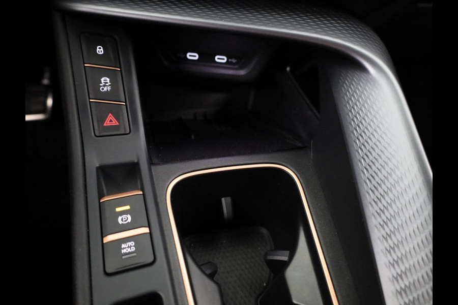 CUPRA Terramar 1.5 TSI e-Hybrid Business 204pk | Navigatie | Parkeercamera | Elektrisch verstelbare voorstoelen met geheugen |