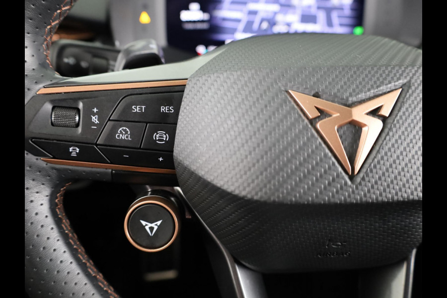 CUPRA Terramar 1.5 TSI e-Hybrid Business 204pk | Navigatie | Parkeercamera | Elektrisch verstelbare voorstoelen met geheugen |