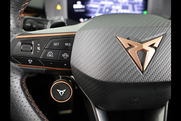 CUPRA Terramar 1.5 TSI e-Hybrid Business 204pk | Navigatie | Parkeercamera | Elektrisch verstelbare voorstoelen met geheugen |